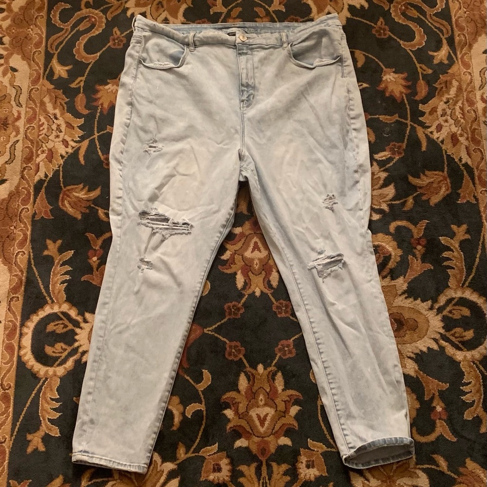 [NWOT] AMERICAN EAGLE LIGHT BLUE CURVY HI-RISE JEGGING PANTS - REGULAR SIZE 24